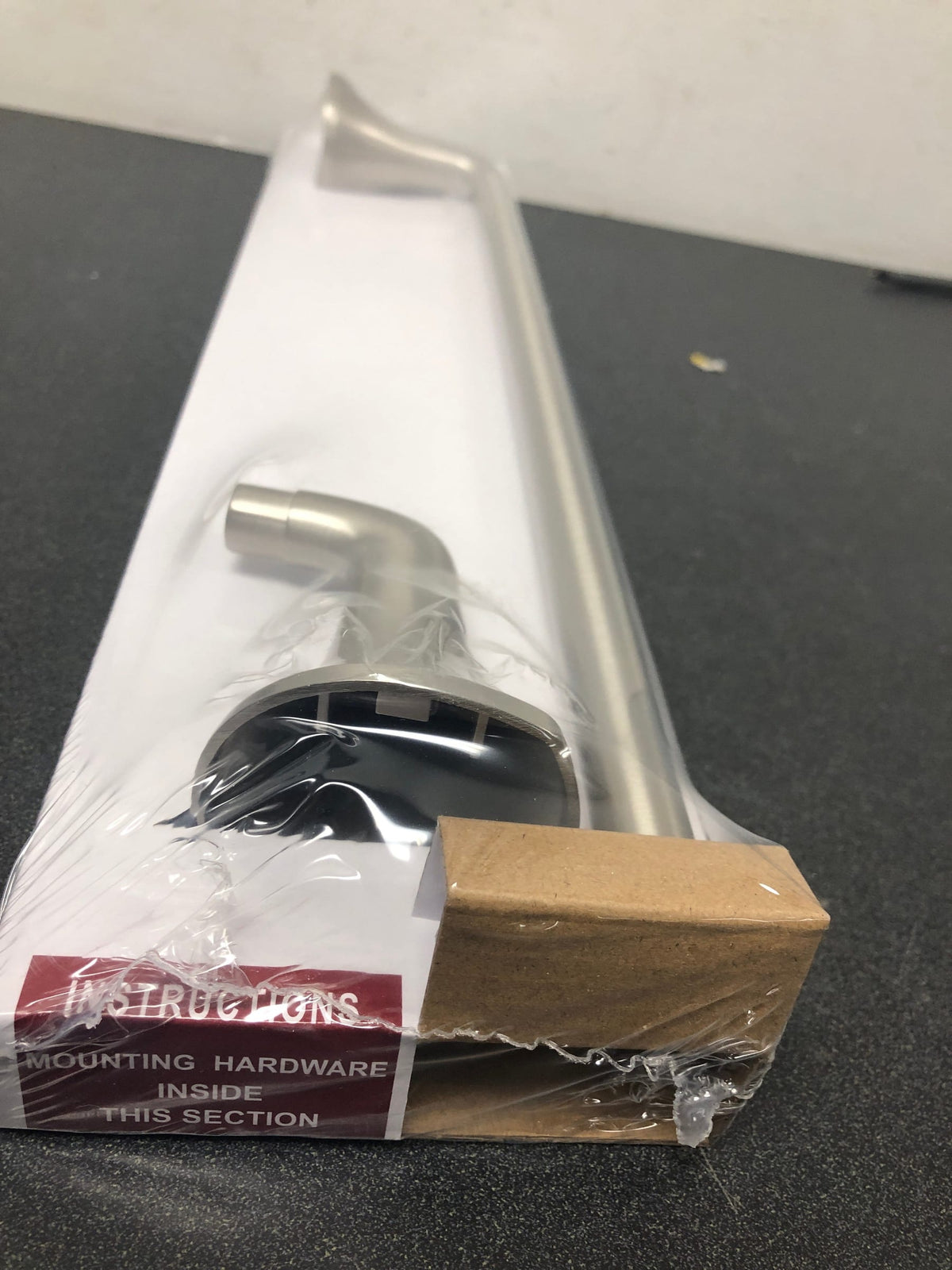 Pfister BTB-LR1GS Ladera 18 in. Towel Bar in Spot Defense Brushed Nickel