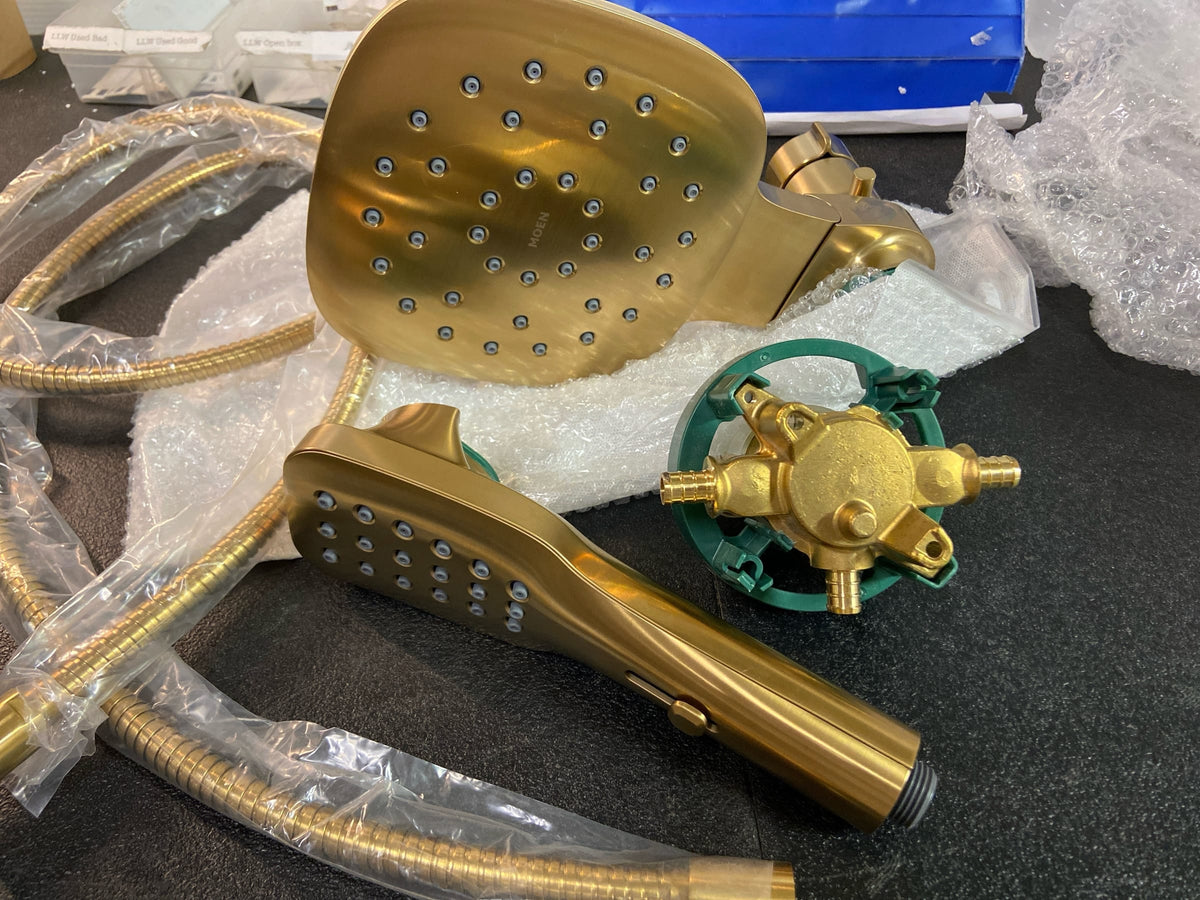 Moen 220C5BG Verso 2.5 GPM Multi Function Shower Head with Hand Shower, Infiniti Dial, and Magnetix Technology - Brushed Gold