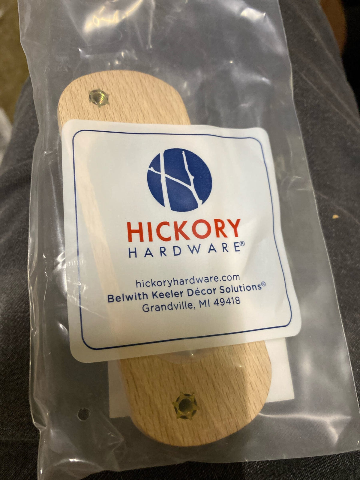 Hickory hardware P676-UW Natural Woodcraft 3-3/4 in. (96 mm) Un Wood Cabinet Door and Drawer Pull