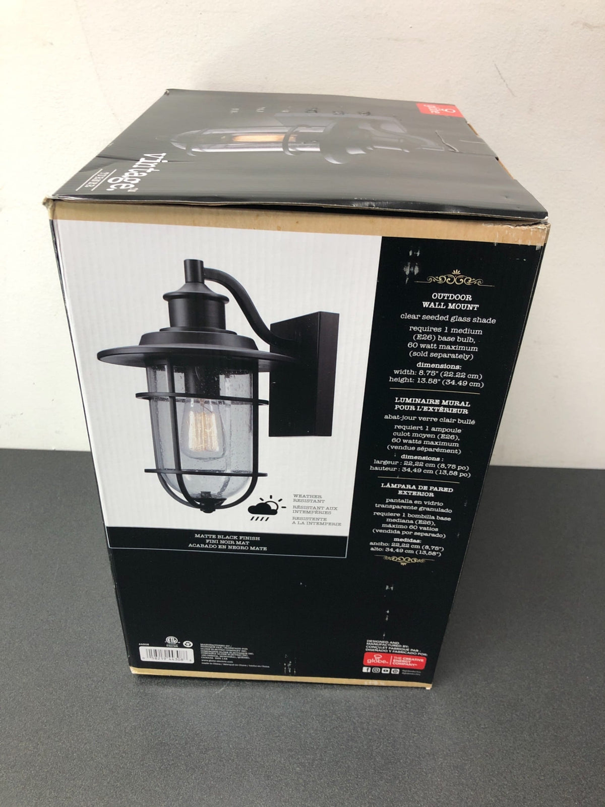 Globe electric 44308 Turner 1-Light Black Outdoor Wall Lantern Sconce