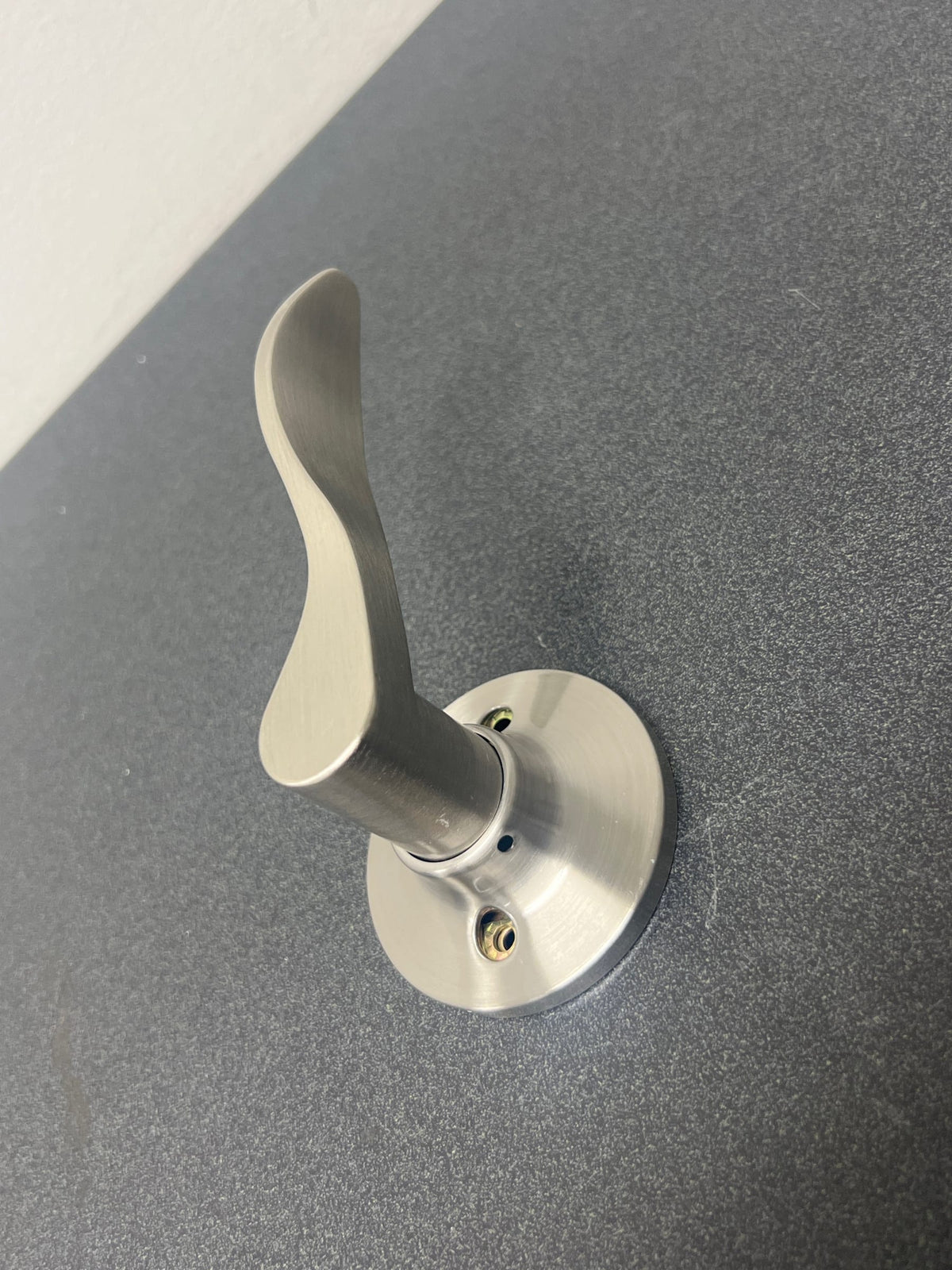 Miseno MLK6011SN Torry Wave Right Handed Non-Turning One-Sided Door Lever - Satin Nickel