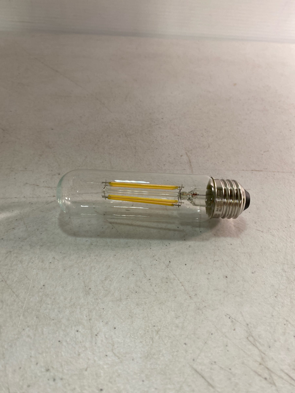Satco S21351 8-Watt LED E26 Light Bulb, 3000K, 15000 Hour Rating, Dimmable