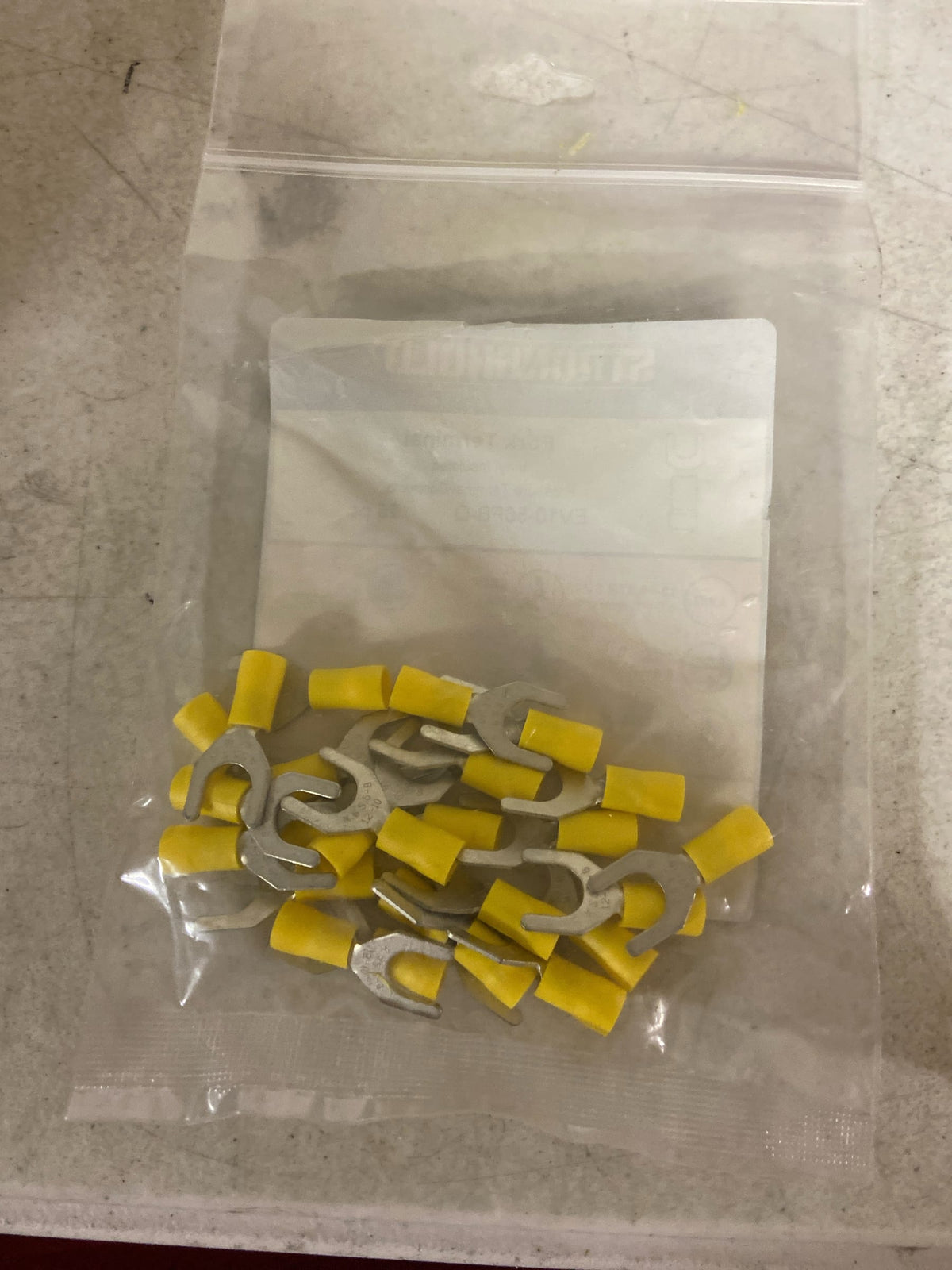 Panduit Fork Terminal, M8 Stud Size, 10 AWG, 600 V, Vinyl Insulated, Yellow, 25 PK