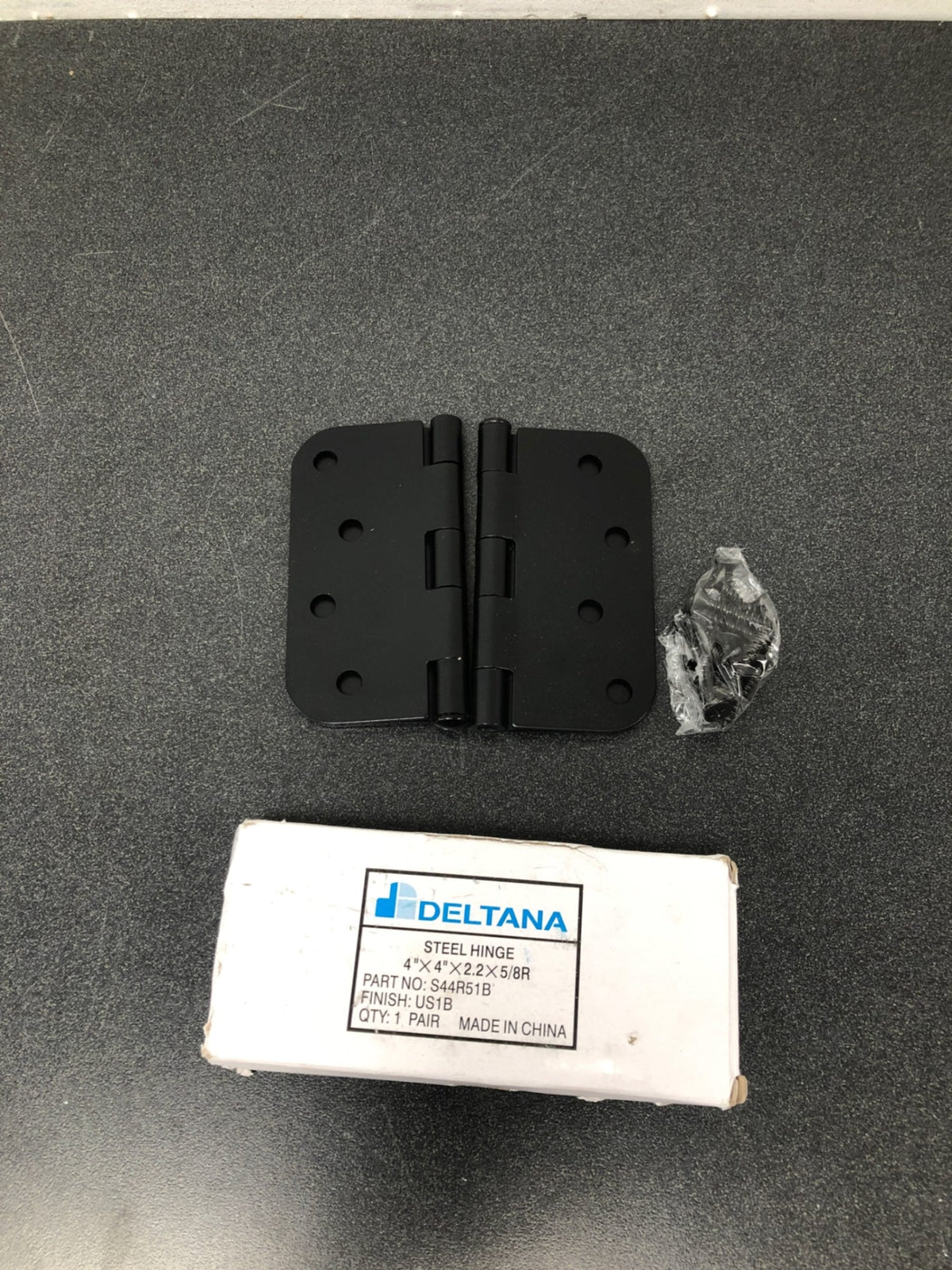 Deltana S44R51B 4" x 4" Plain Bearing 5/8" Radius Corners Mortise Hinge - Pair - Black