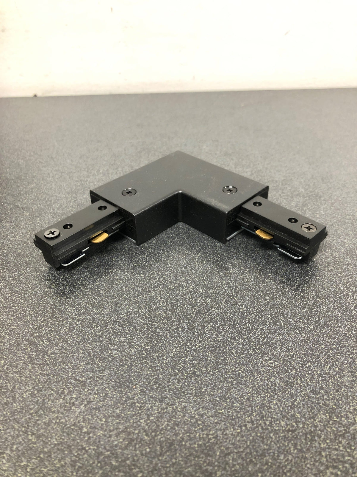WAC Lighting HL-Right-BK Right L-Connector for H-Track Systems - Black