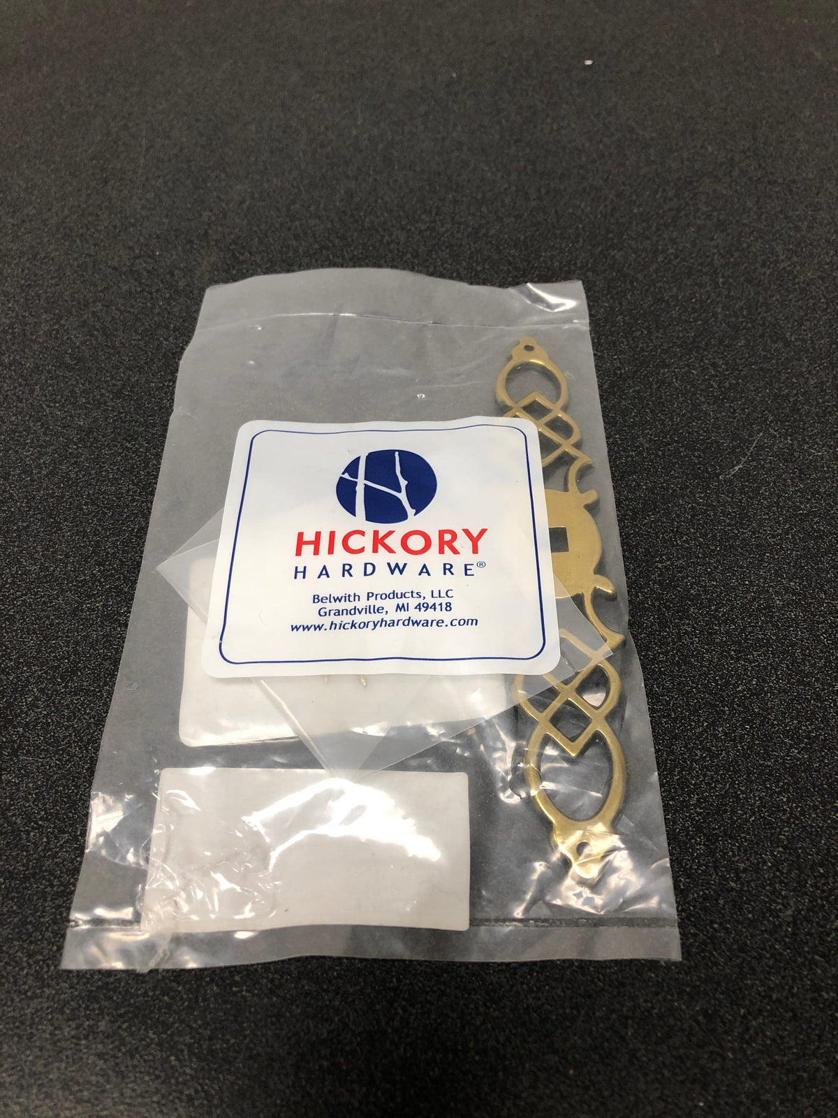 Hickory Hardware P326-LP Manor House Series 5-1/2" Long Traditional Knob Backplate - Lancaster Hand Polished