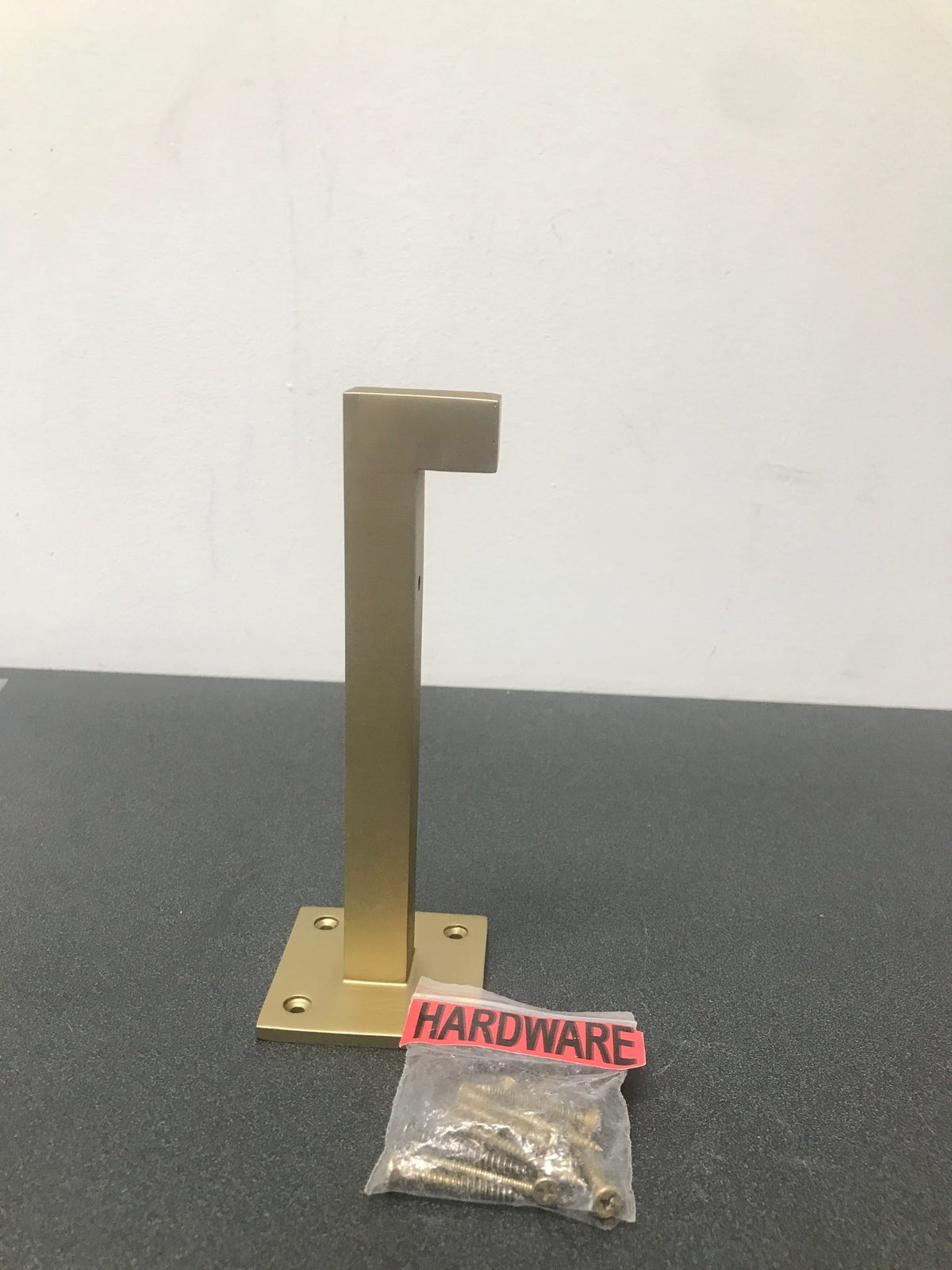 Signature Hardware 482449 Bodwell 9" Brass Shelf Bracket - Satin Brass