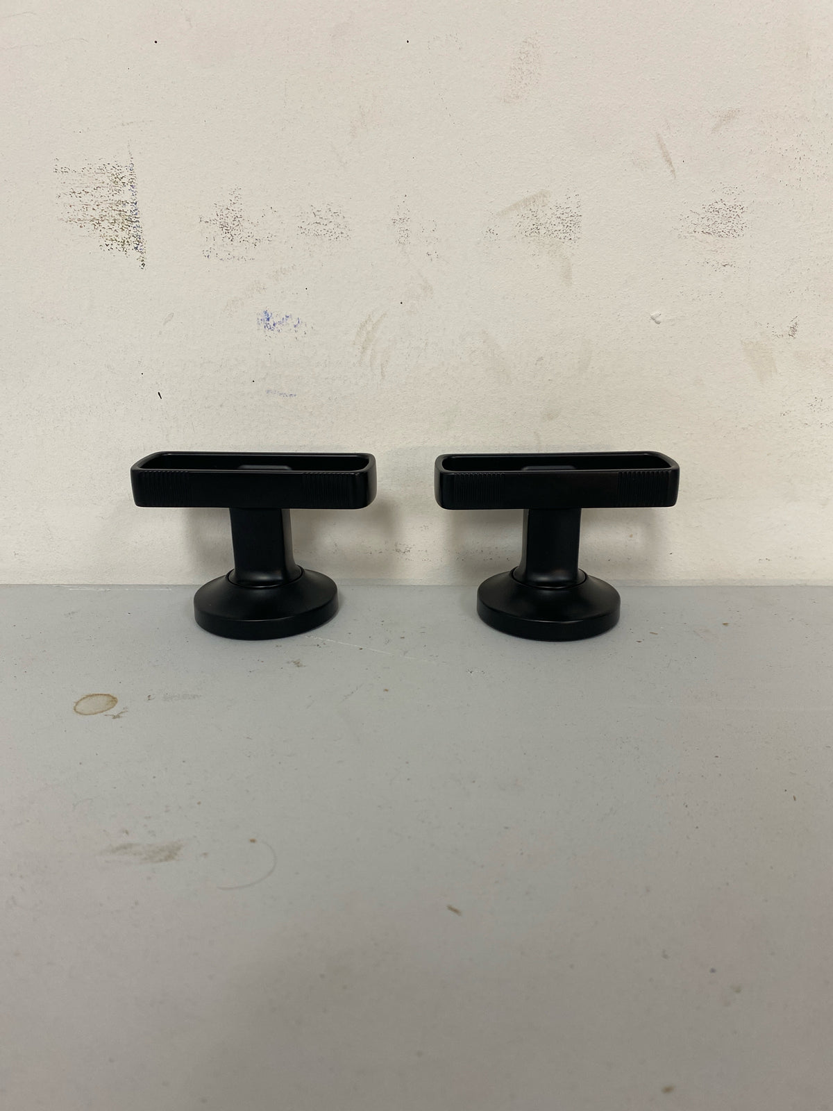 Brizo Kintsu: Widespread Pull-Down Faucet Knob Handle Kit - HK007-BL