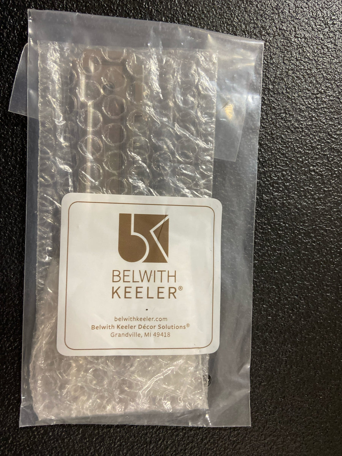 Belwith Keeler B07799814 Coventry 5-1/16" Center to Center Romanesque Cabinet Handle Backplate - Polished Nickel