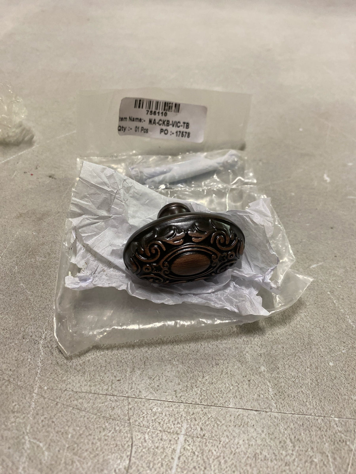Nostalgic Warehouse 769579 Victorian 1-3/4 Inch Oval Cabinet Knob - Timeless Bronze