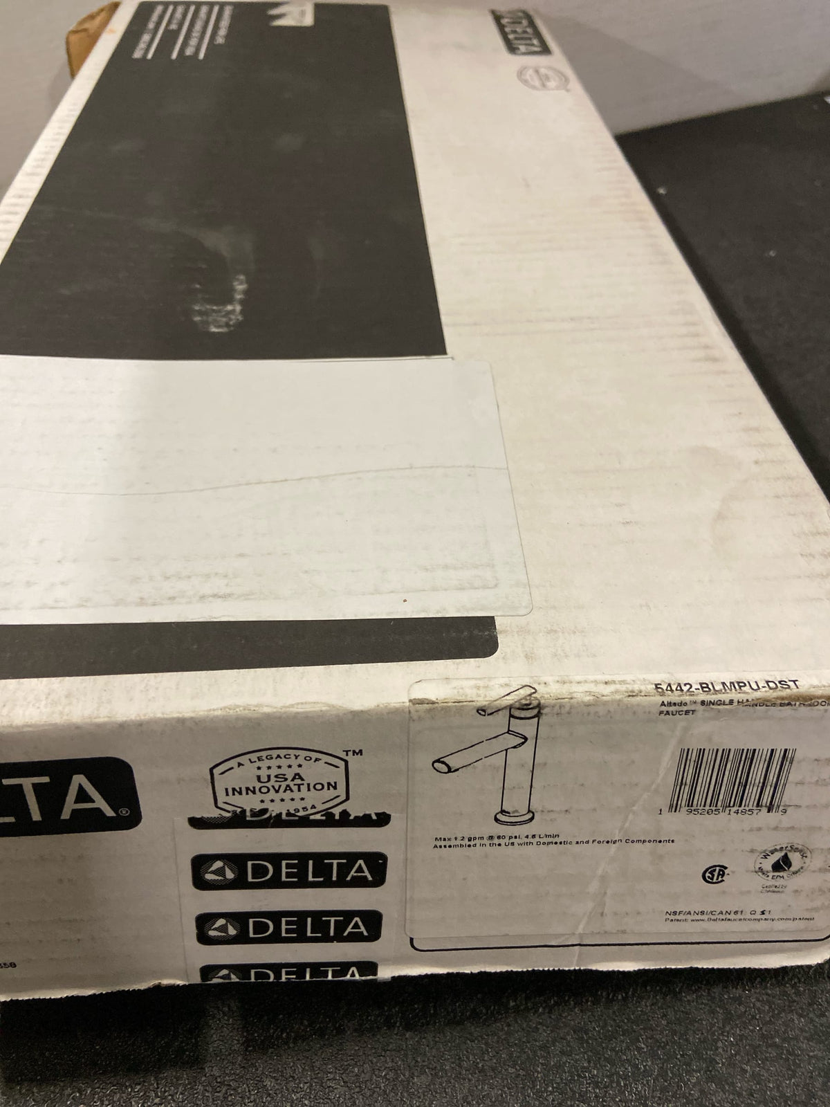 Delta 5442-BLMPU-DST Altado 1.2 GPM Single Hole Bathroom Faucet with Push Pop-Up Drain Assembly - Matte Black