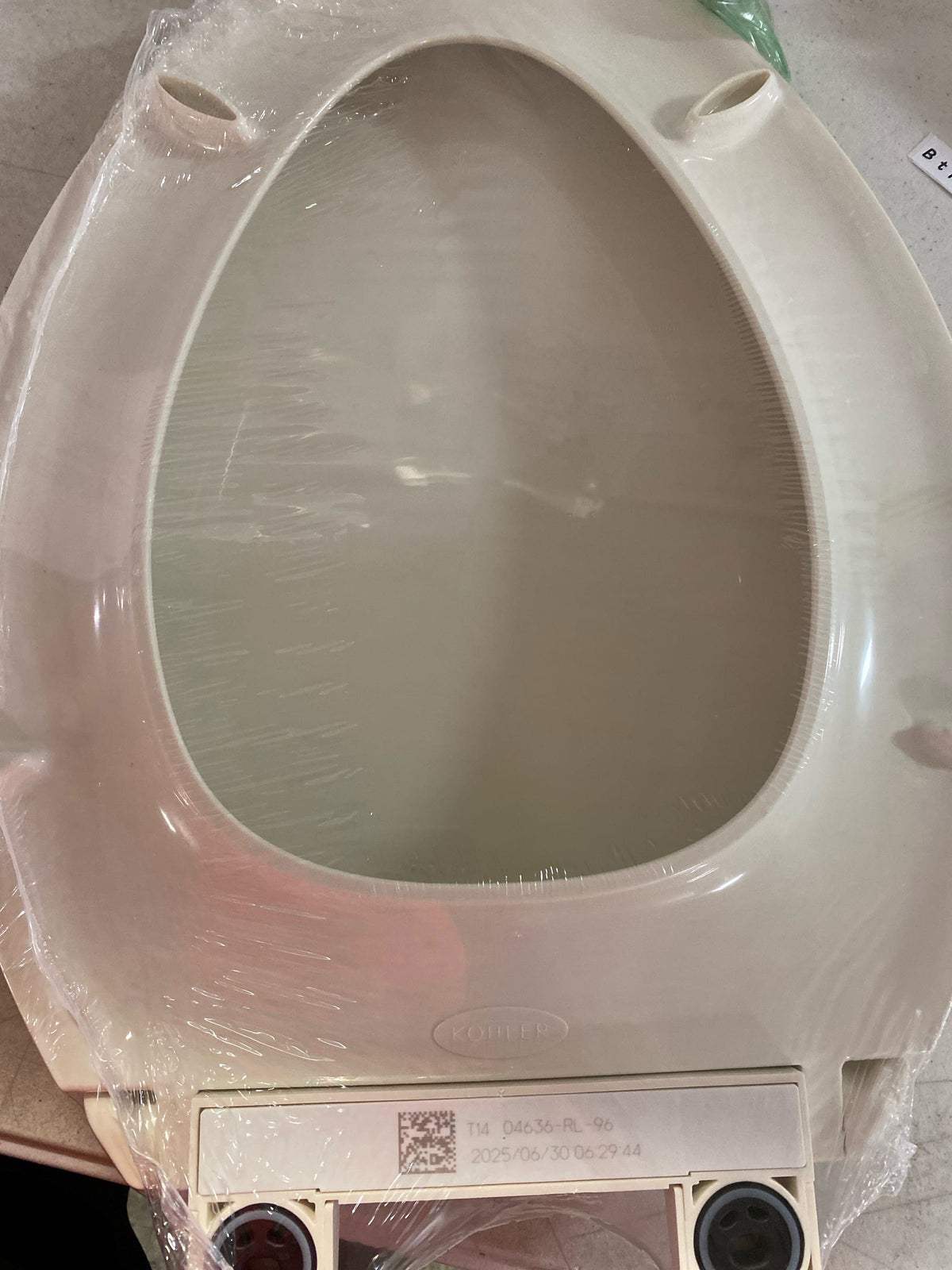 Kohler K-4636-RL-96 Cachet Elongated Closed-Front Toilet Seat with Soft Close and Quick Release - Biscuit