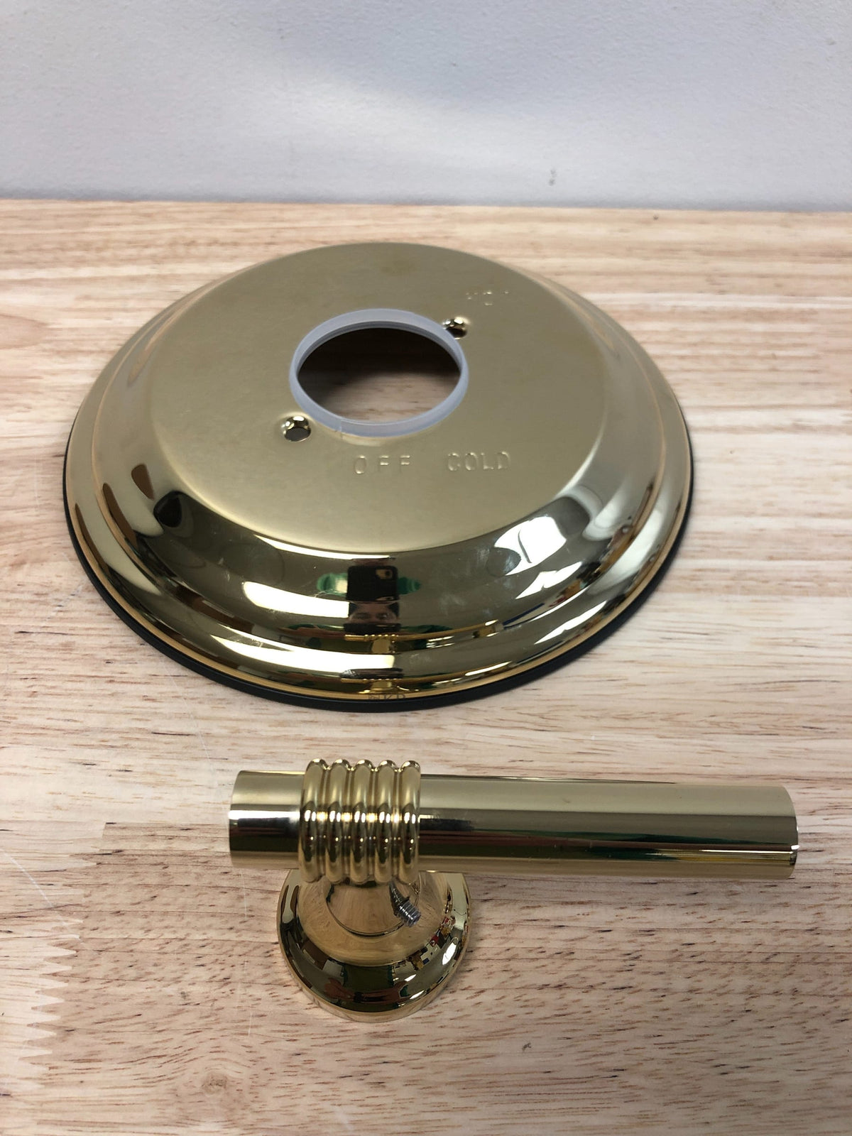 Kingston Brass KB2632MLSO Shower Only Trim Package with 1.8 GPM Single Function Shower Head - Polished Brass