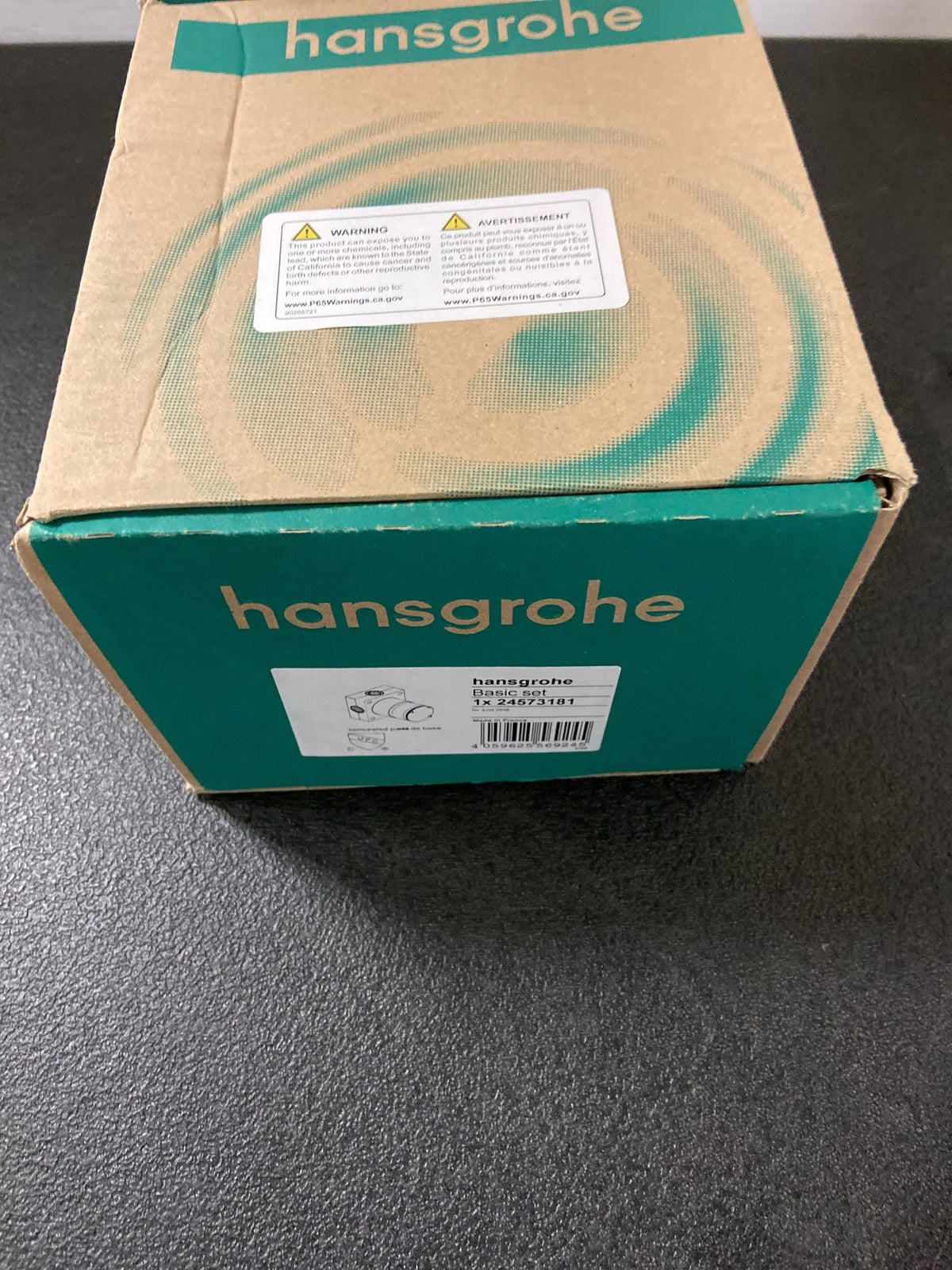 Hansgrohe 24573181 Rough 2-Jet Showerhead, Raindance Alive and Pulsify - N/A
