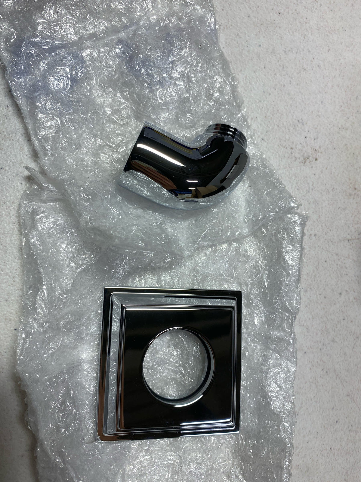 KOHLER Memoirs wall-mount supply elbow with check valve