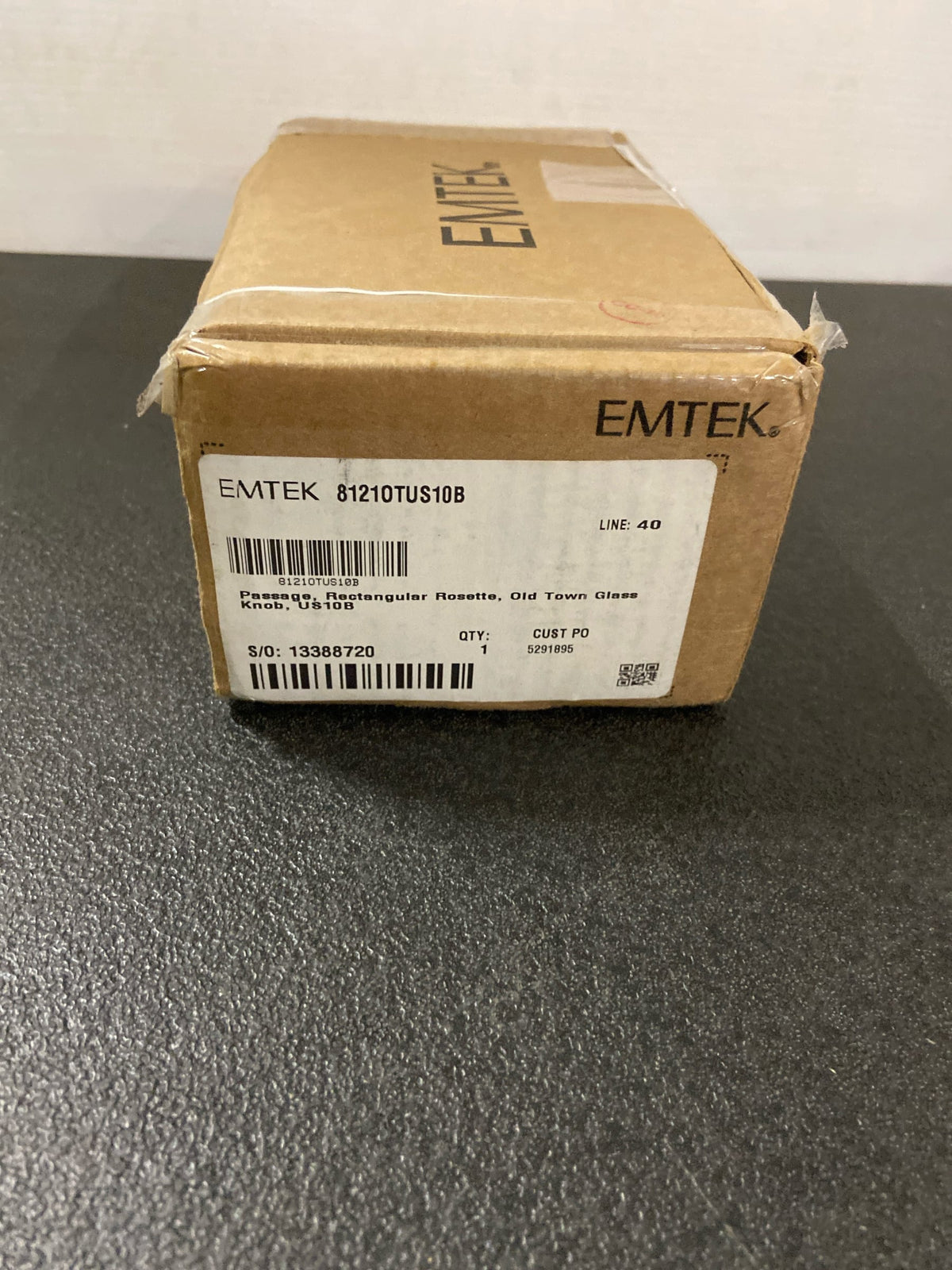Emtek 8121OTUS10B Old Town Passage Door Knob Set with Rectangular Rose from the Brass Crystal Collection - Oil Rubbed Bronze