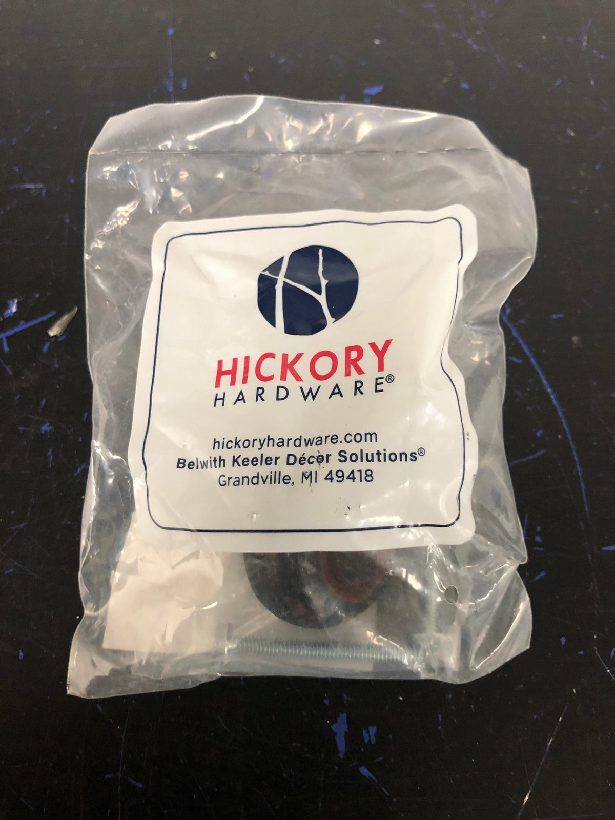 Hickory Hardware P3003-RI Refined Rustic 1-1/2" Vintage Raw Craftsman Look Mushroom Cabinet Knob / Drawer Knob - Rustic Iron