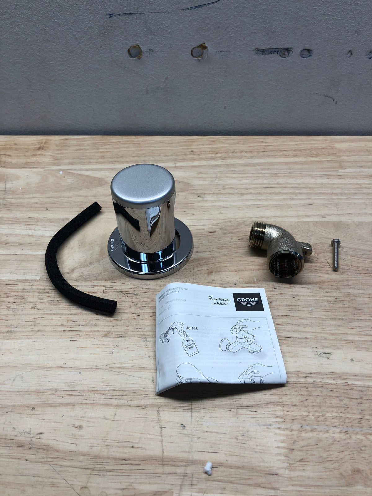 Grohe 28627000 Wall Supply Elbow with 1/2" Threaded Connection - Starlight Chrome