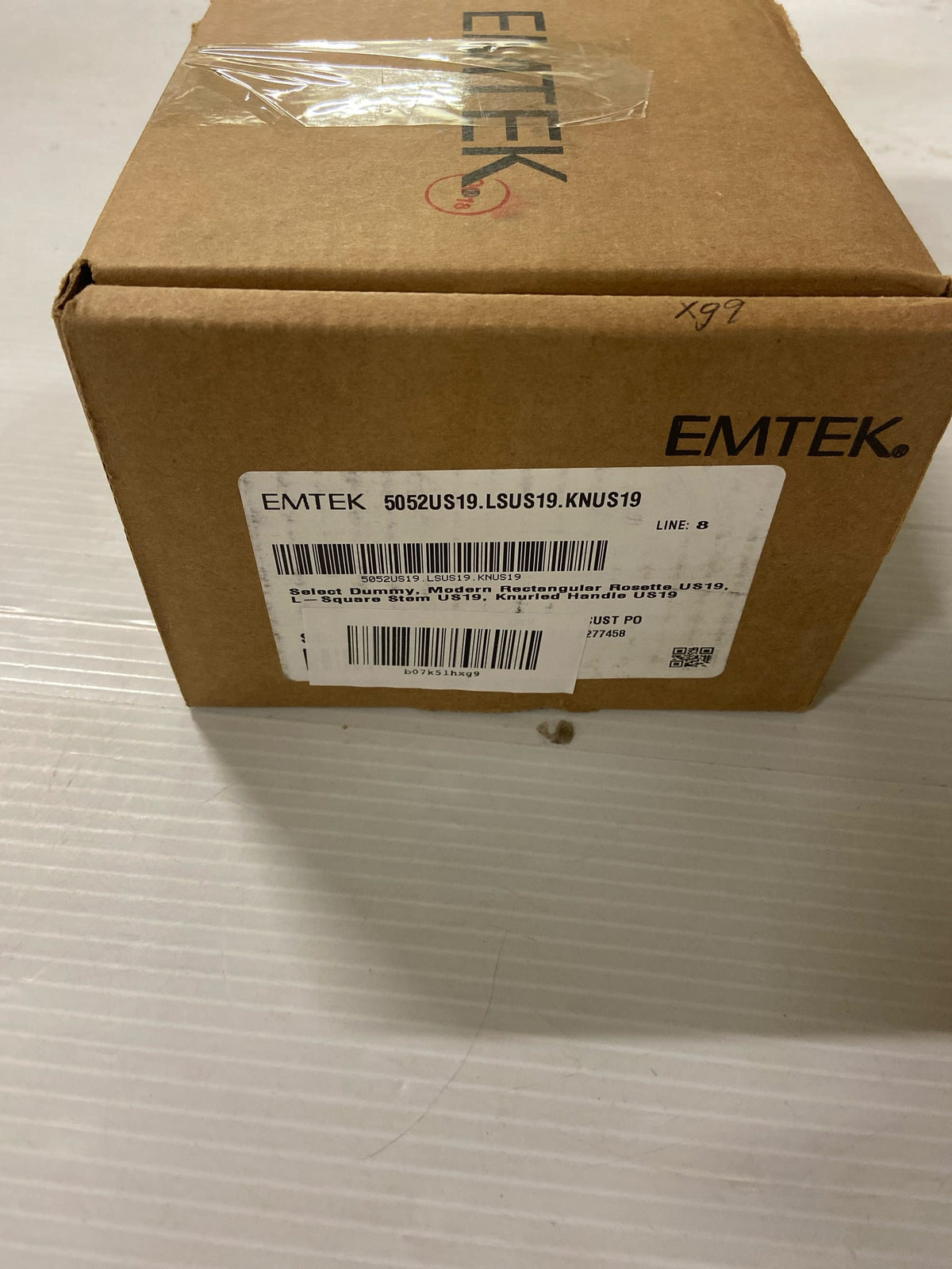 Emtek Select Dummy, Modern Rectangular Rosette Knurled Leve (L-Square Stem, Flat Black)