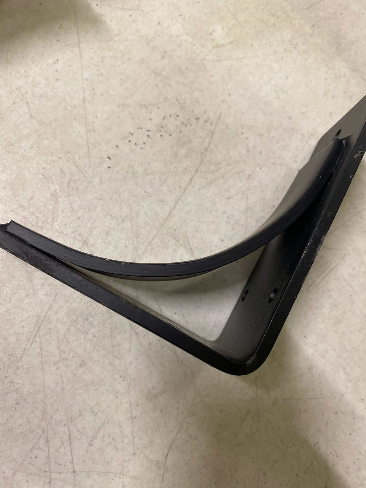 Ekena millwork BKTM03X06X06MOPBL 3 in. x 6 in. x 6 in. Powder Coated Black Morris Steel Bracket