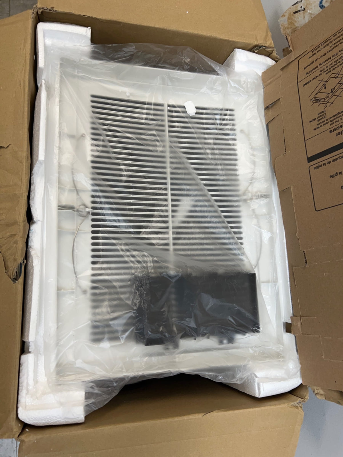 Panasonic WhisperWarm DC 50-80-110 CFM Ceiling Exhaust Fan with Heater-FV-0511VH1
