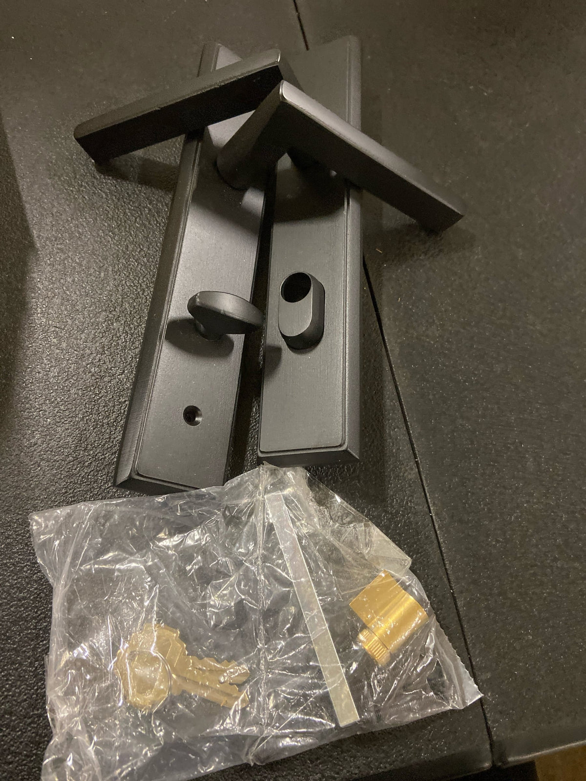 Emtek 1461US19 RH Lariat Lever Sandcast Bronze Door Configuration 4 Keyed Entry Multi Point Trim Lever Set with American Cylinder Above Handle - Flat Black