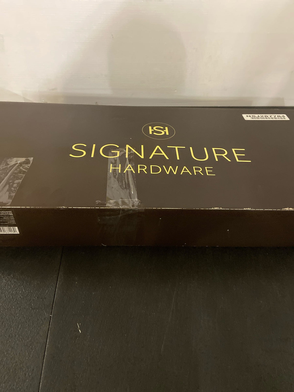 Signature Hardware 459727 Amberley 1.8 GPM Single Hole Pull Down Kitchen Faucet