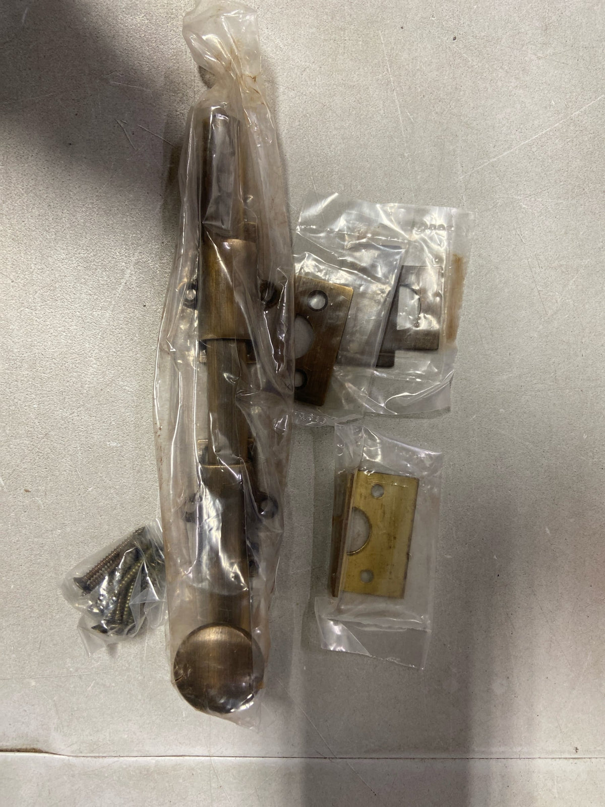 Deltana 18SB5 18" Surface Bolt - Antique Brass