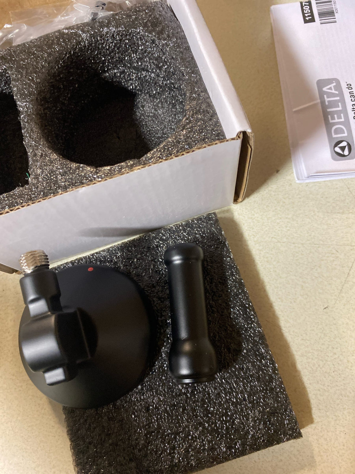 Delta H576BL Broderick Single Lever Handle for Roman Tub Filler - Matte Black