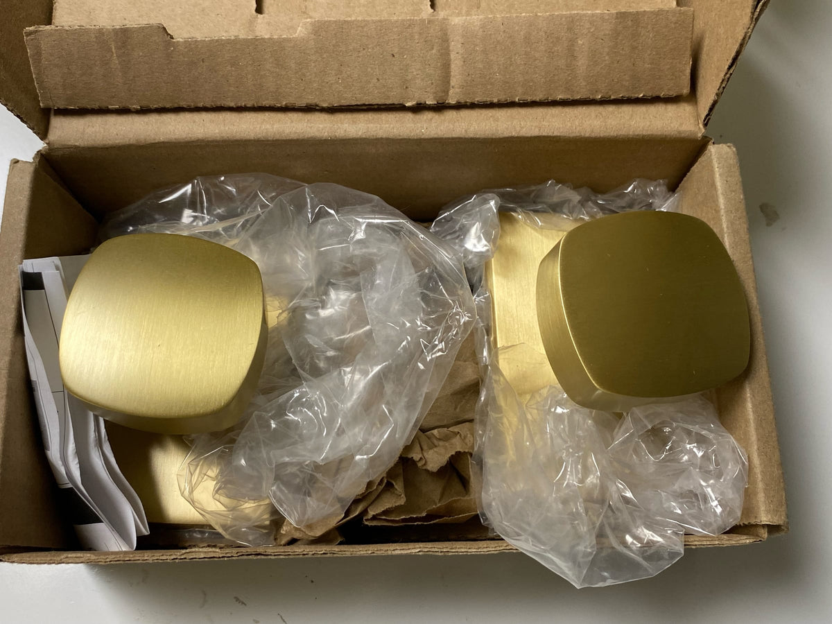 Emtek 5052FRKUS4 Freestone Non-Turning Two-Sided Dummy Door Knob Set with Modern Rectangular Rose from the Urban Modern Collection - Satin Brass