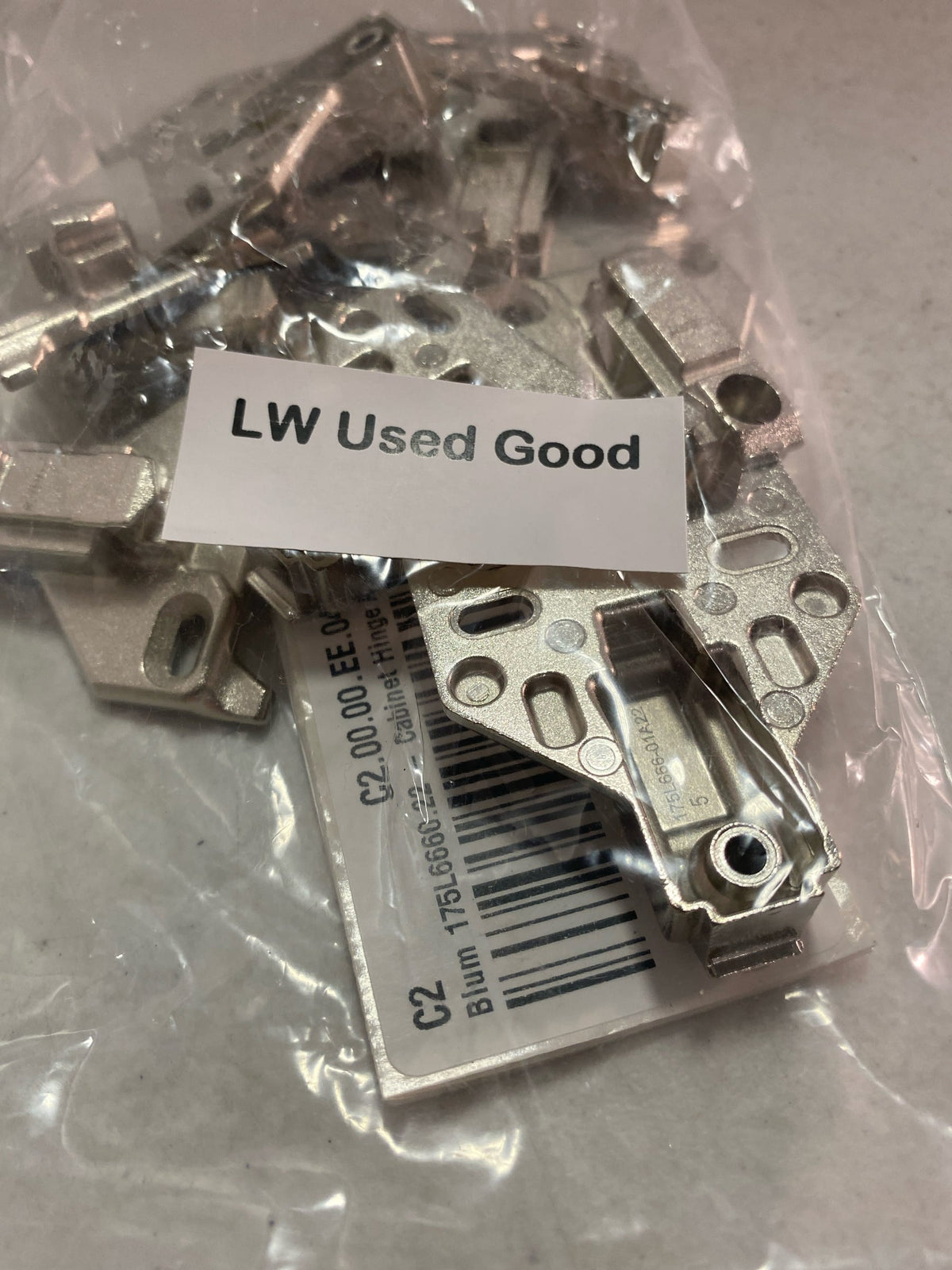 Blum Clip Off Center Face Frame Mounting Plate 6mm 175L6660.22
