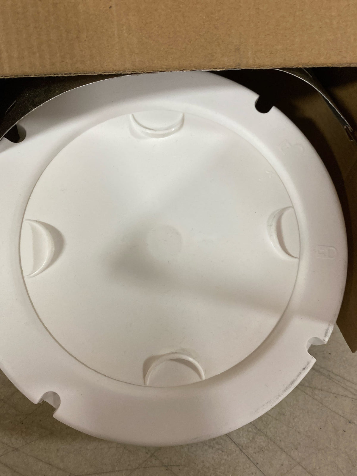 4 in. Spring Loaded Exhaust Hood - White