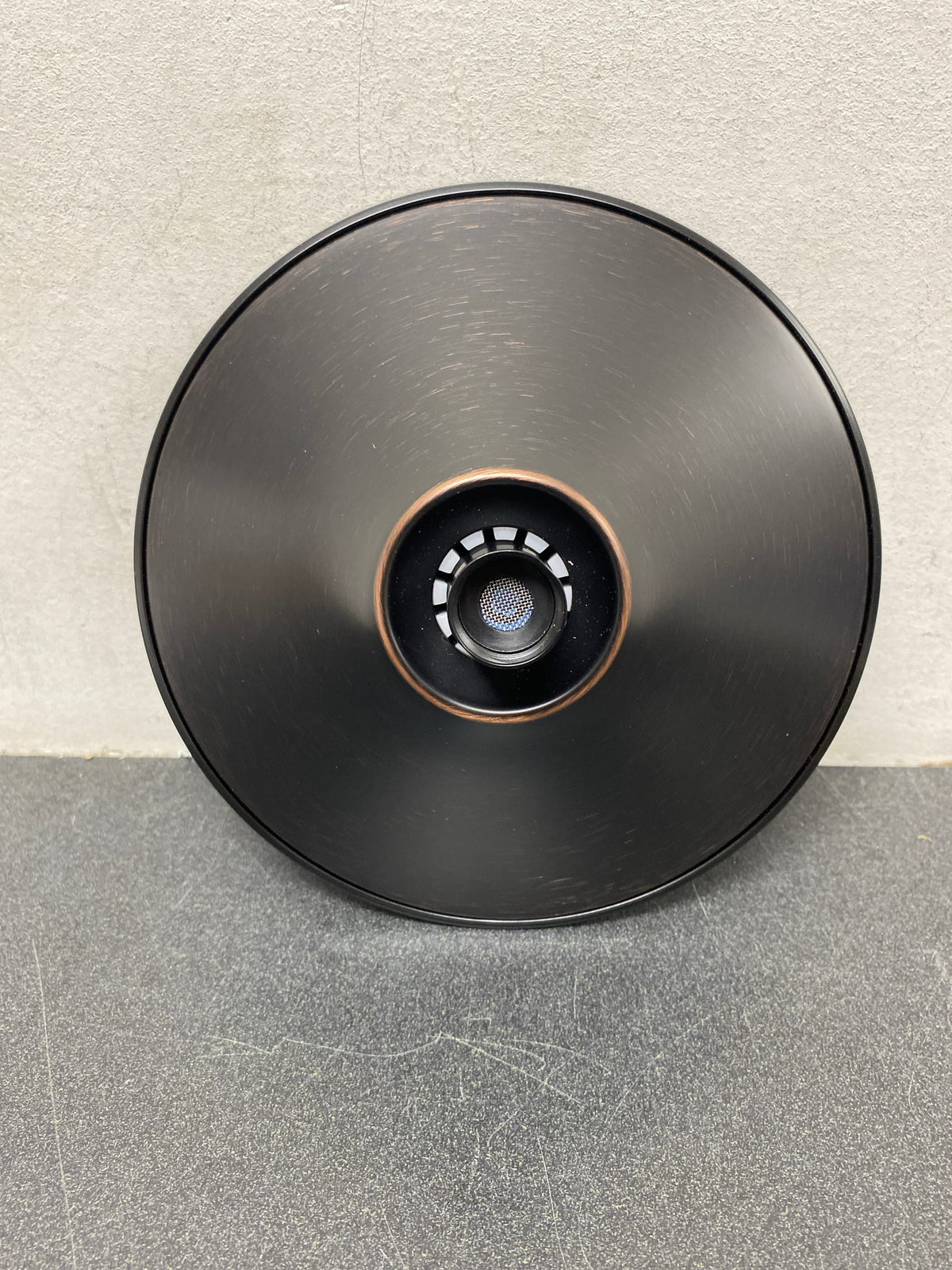 Delta RP48686RB 1.75 GPM Universal 7-1/2" Wide Rain Shower Head with Touch-Clean Technology - Venetian Bronze