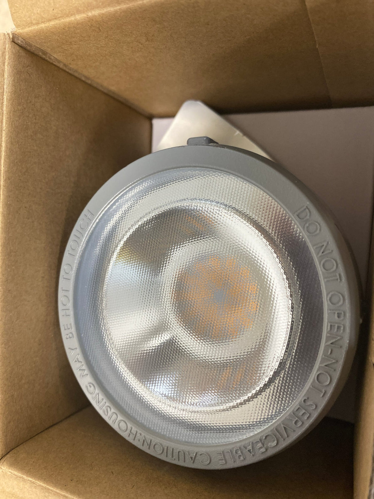Commercial electric SPTM-1403 14-Watt Hardwired Gray LED Landscape Flood Light Metal Spot Light, 1100 Lumens