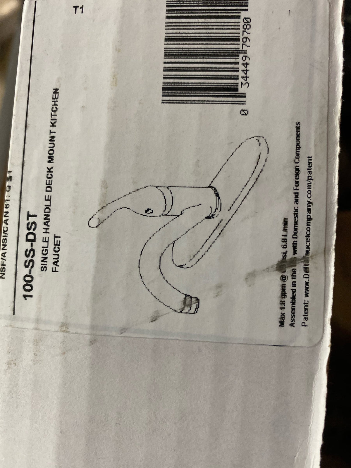 Delta 100-SS-DST Classic Single-Handle Standard Kitchen Faucet in Stainless