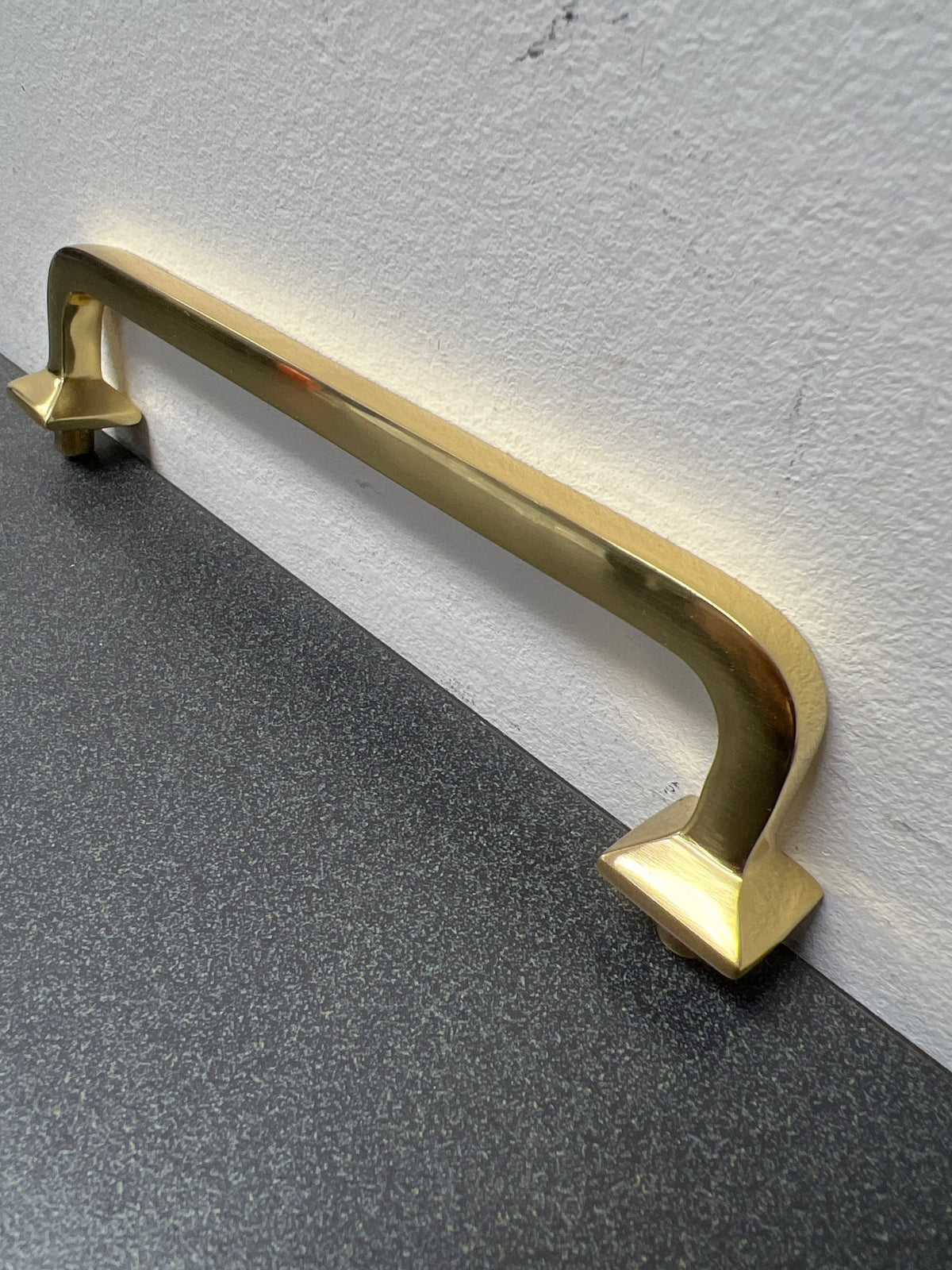Signature Hardware 441755 Klein 6 Inch Center to Center Handle Cabinet Pull - Polished Brass
