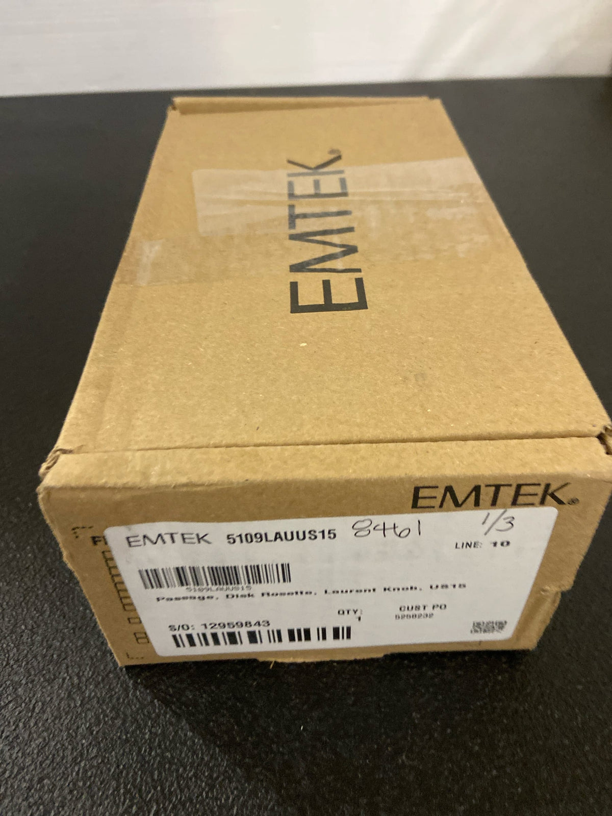 Emtek 510LAUUS15 Laurent Passage Door Knob Set from the Urban Modern Collection - Satin Nickel