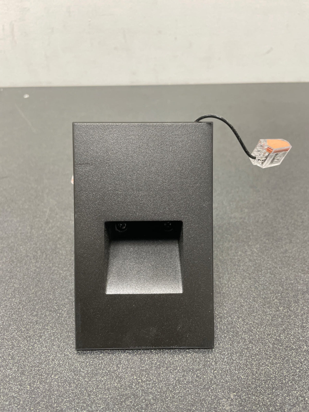 WAC Lighting WL-LED200-AM-BK LEDme 5" Tall LED Step and Wall Light with Amber Lens - 120 Volt - Black