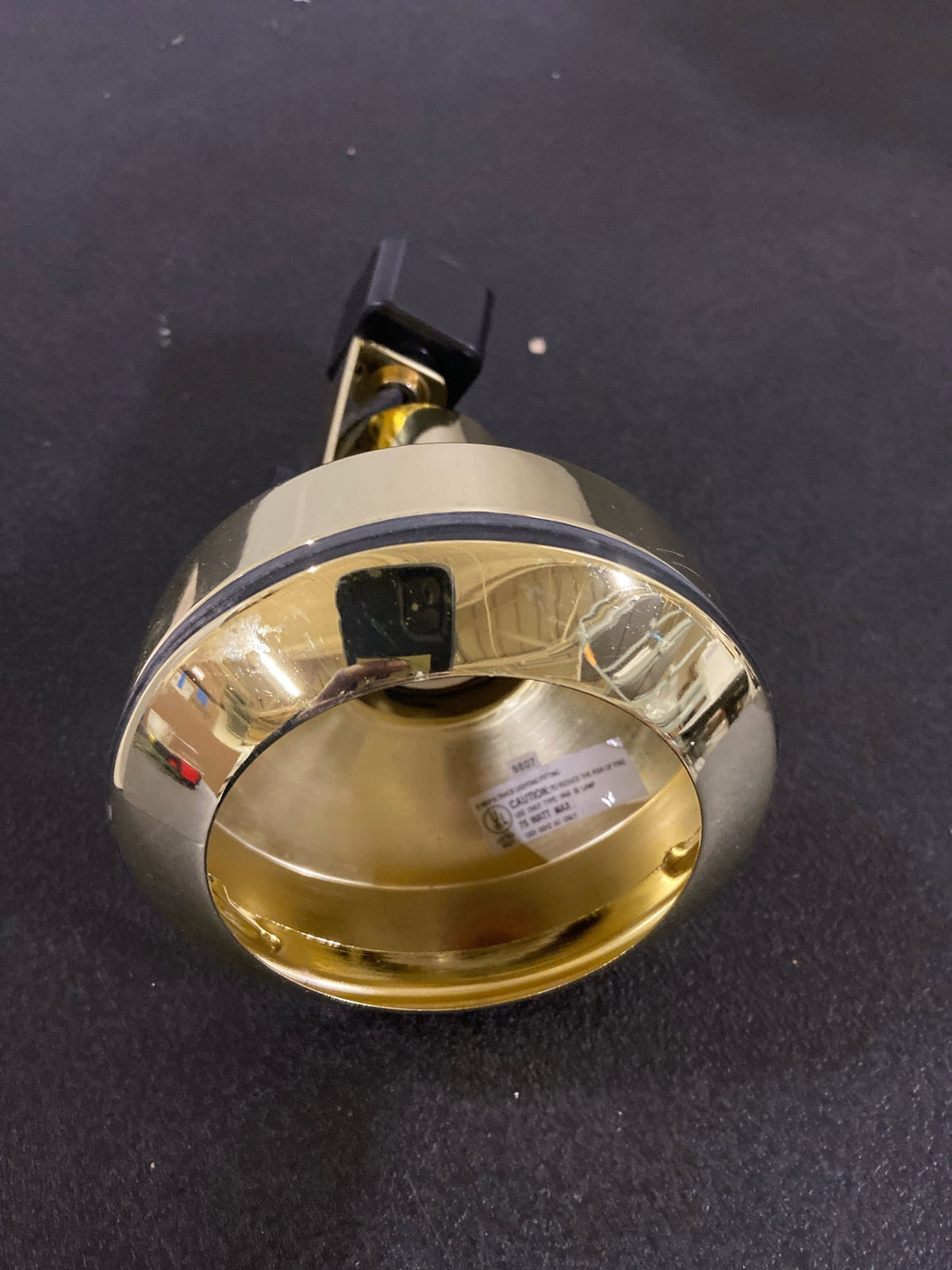 Elco Lighting 120V Line Voltage Par Classic Track Fixture