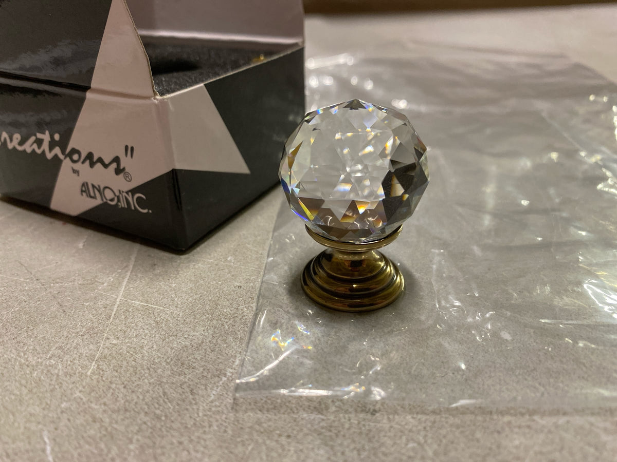 Alno C210-CLR/PA Faceted 1-1/4" Round Crystal Ball Luxury Cabinet Knob With Solid Brass Base - Polished Antique
