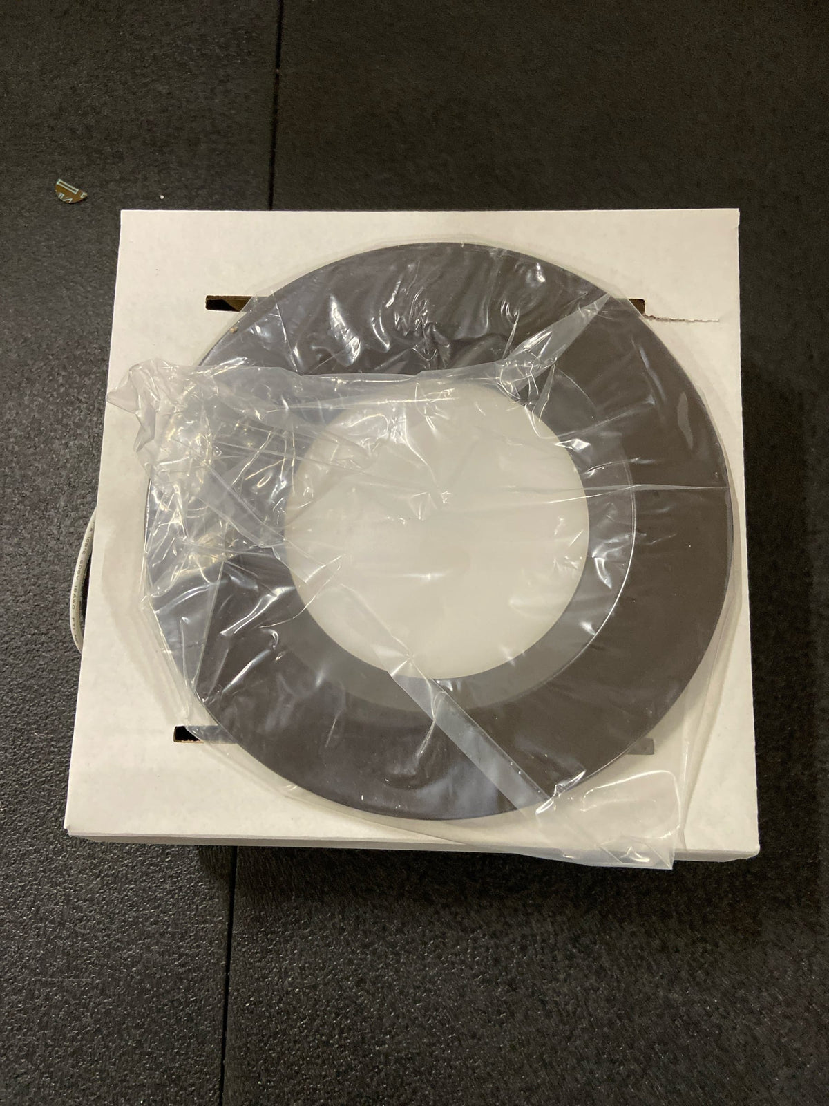 Elco EL615SDBZ 5" Integrated LED Reflector Recessed Trim - 750 Lumens 1800 Kelvin - Bronze