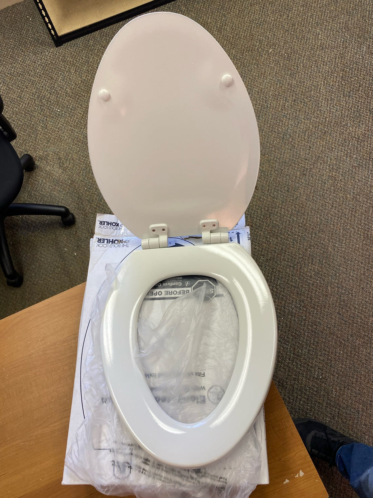 Kohler K-20454-0 Ridgewood Elongated Molded Wood Toilet Seat with Quiet-Close - White