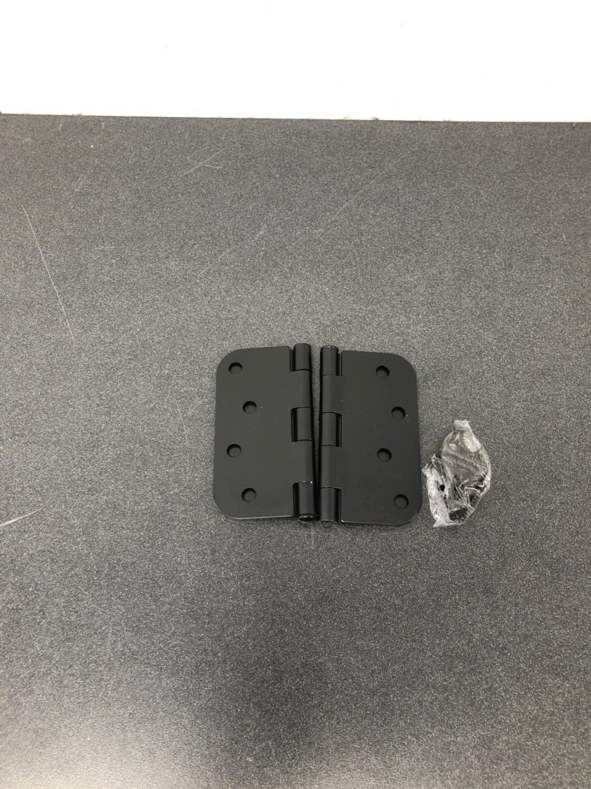 Deltana S44R51B 4" x 4" Plain Bearing 5/8" Radius Corners Mortise Hinge - Pair - Black