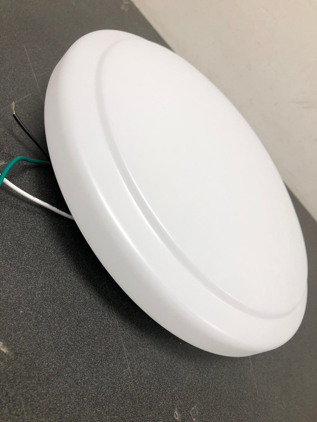 Commercial electric 54074391 12 in. White Round Closet Light LED Flush Mount Ceiling Light 1000 Lumens 4000K Bright White Dimmable Pantry Laundry