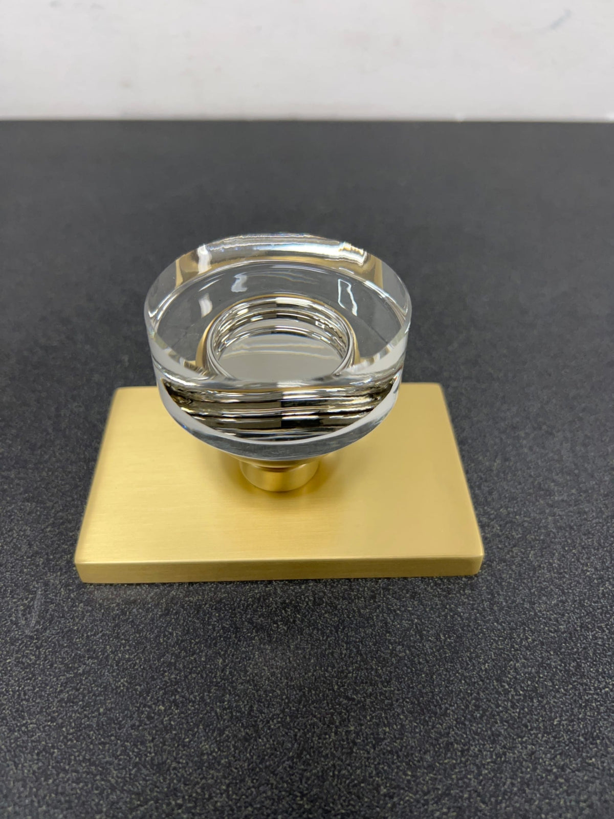 Emtek C520MDCUS4 Modern Disc Crystal Privacy Door Knobset with Brass Rosette with CF Mechanism - Satin Brass