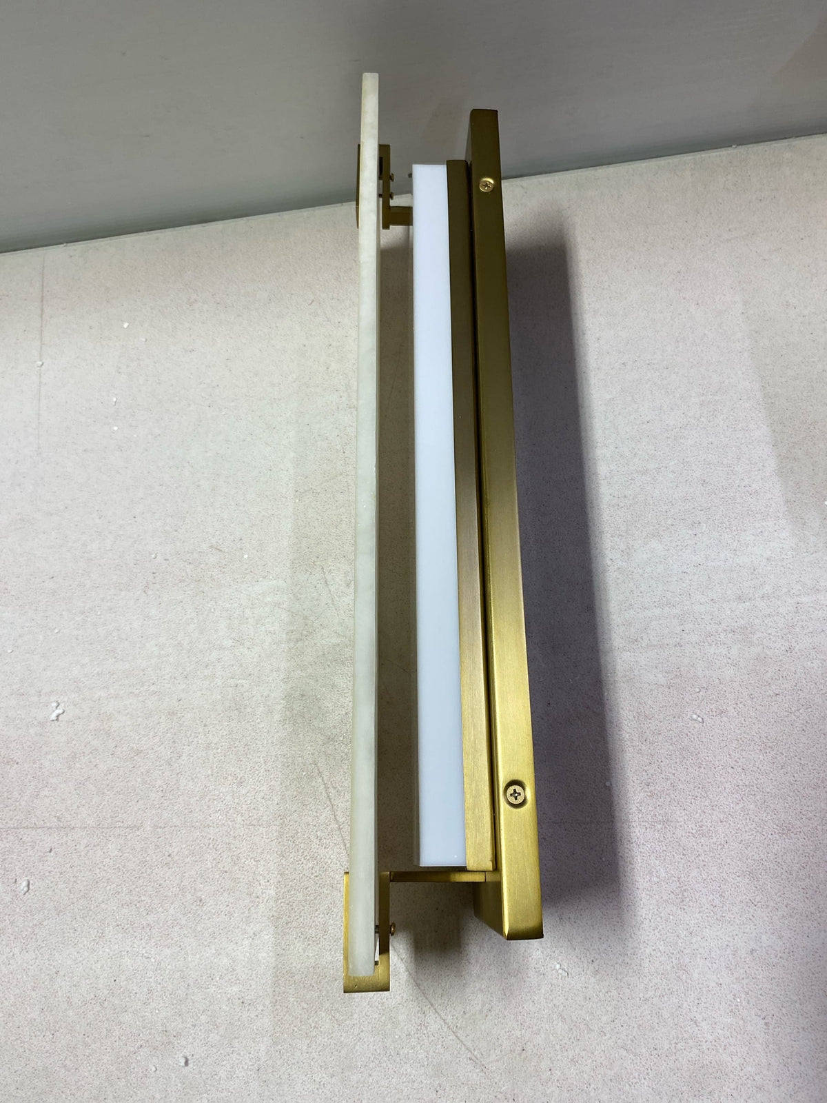 Minka Lavery 921-695-L Aizen LED Wall Sconce, 1-Light, 20 Total Watts, 6-in H x 19-in W, Soft Brass