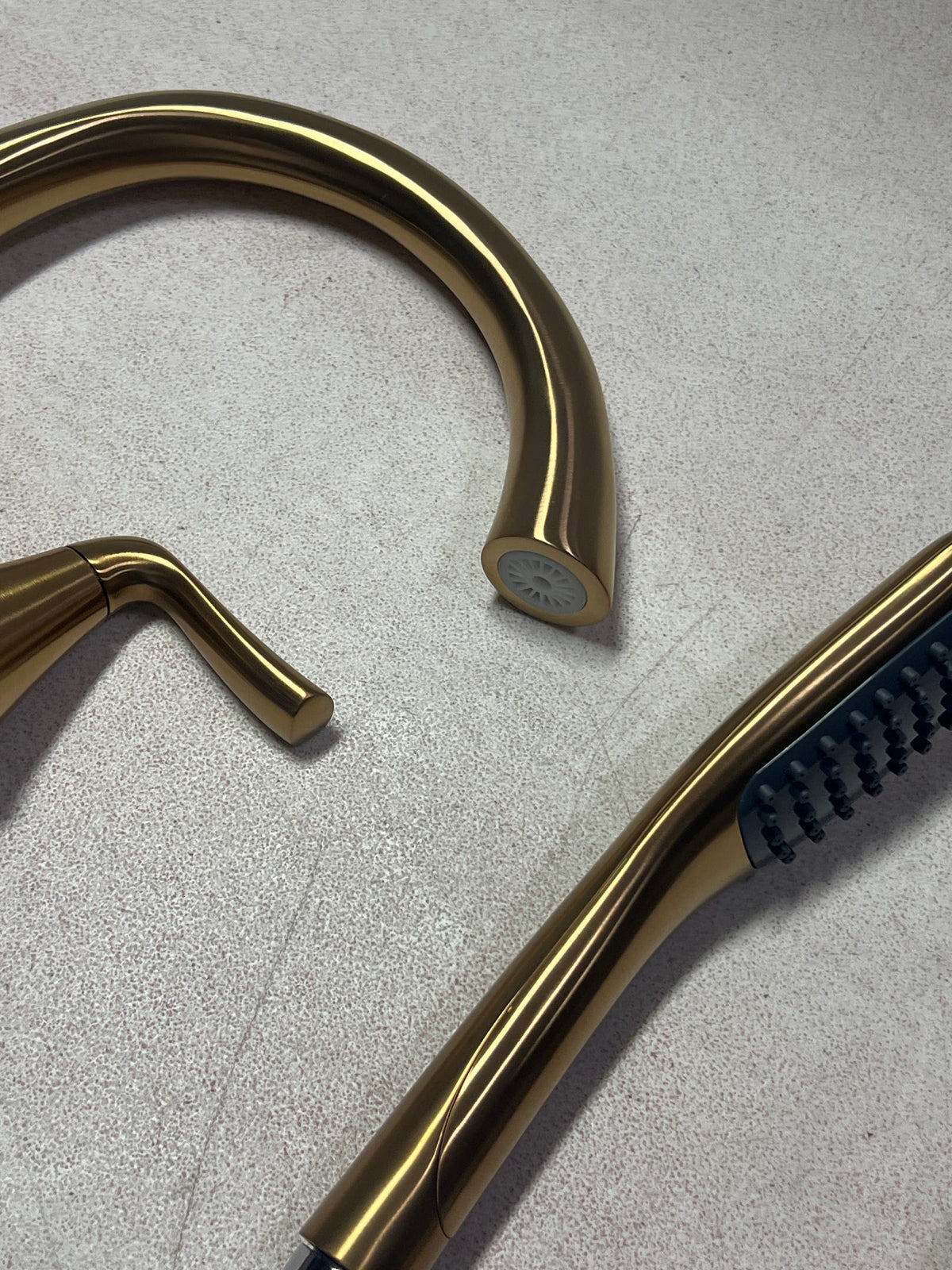 Signature Hardware SHPR4RTGBG Provincetown 4-Hole Roman Tub Faucet and Hand Shower - Brushed Gold