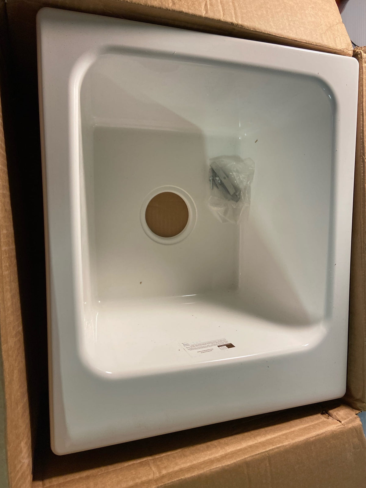 PROFLO PFLT1720D 20" Drop In Single Basin SMC Laundry Sink - White