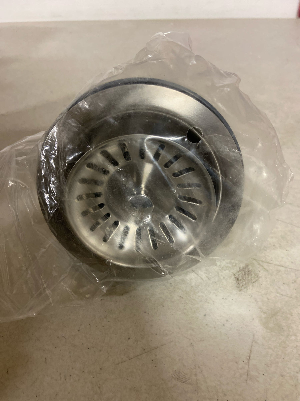 Vigo VGSTRAINERST Kitchen Sink Strainer in Stainless Steel