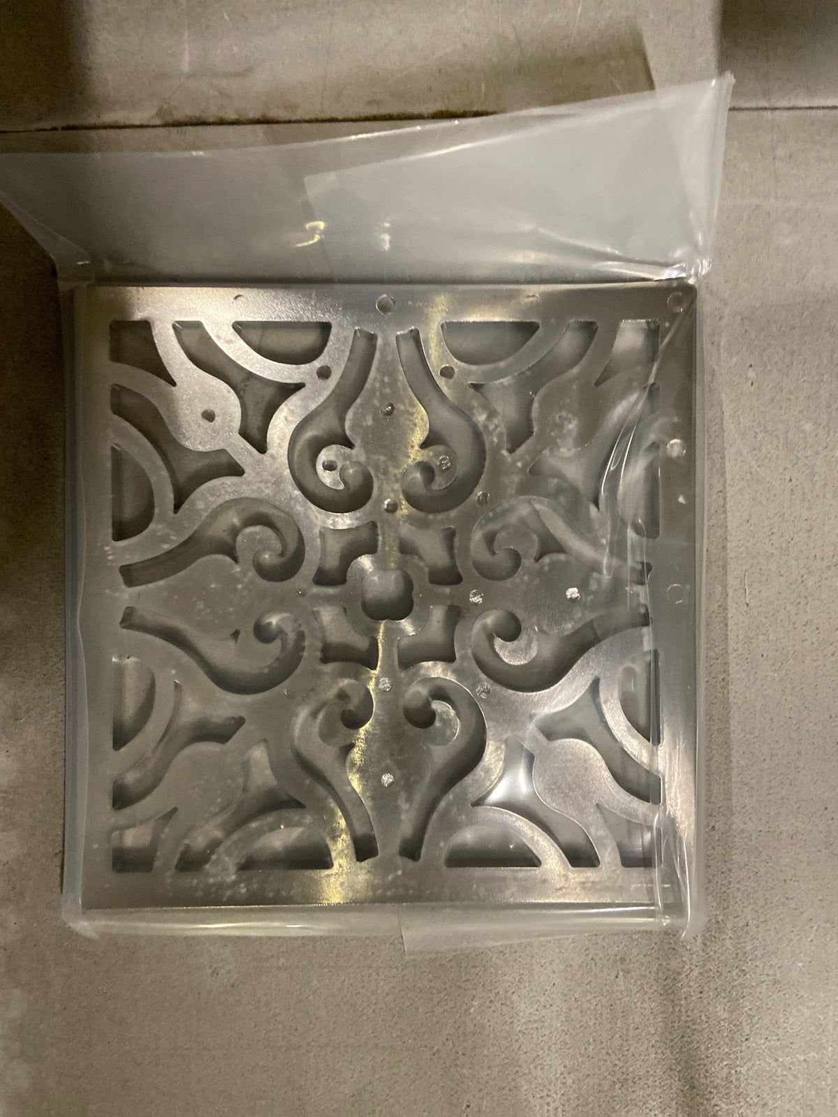 Newport Brass 233-604/26 Decorative Drains 6" Square Shower Drain Grid - Polished Chrome